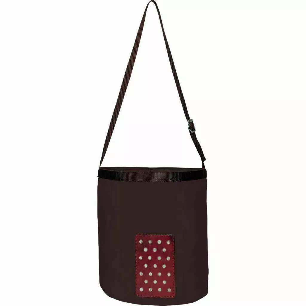 Weaver Leather 1 gal. Nylon Feed Bag with Vent 1 Weaver Leather 1 gal. Nylon Feed Bag with Vent